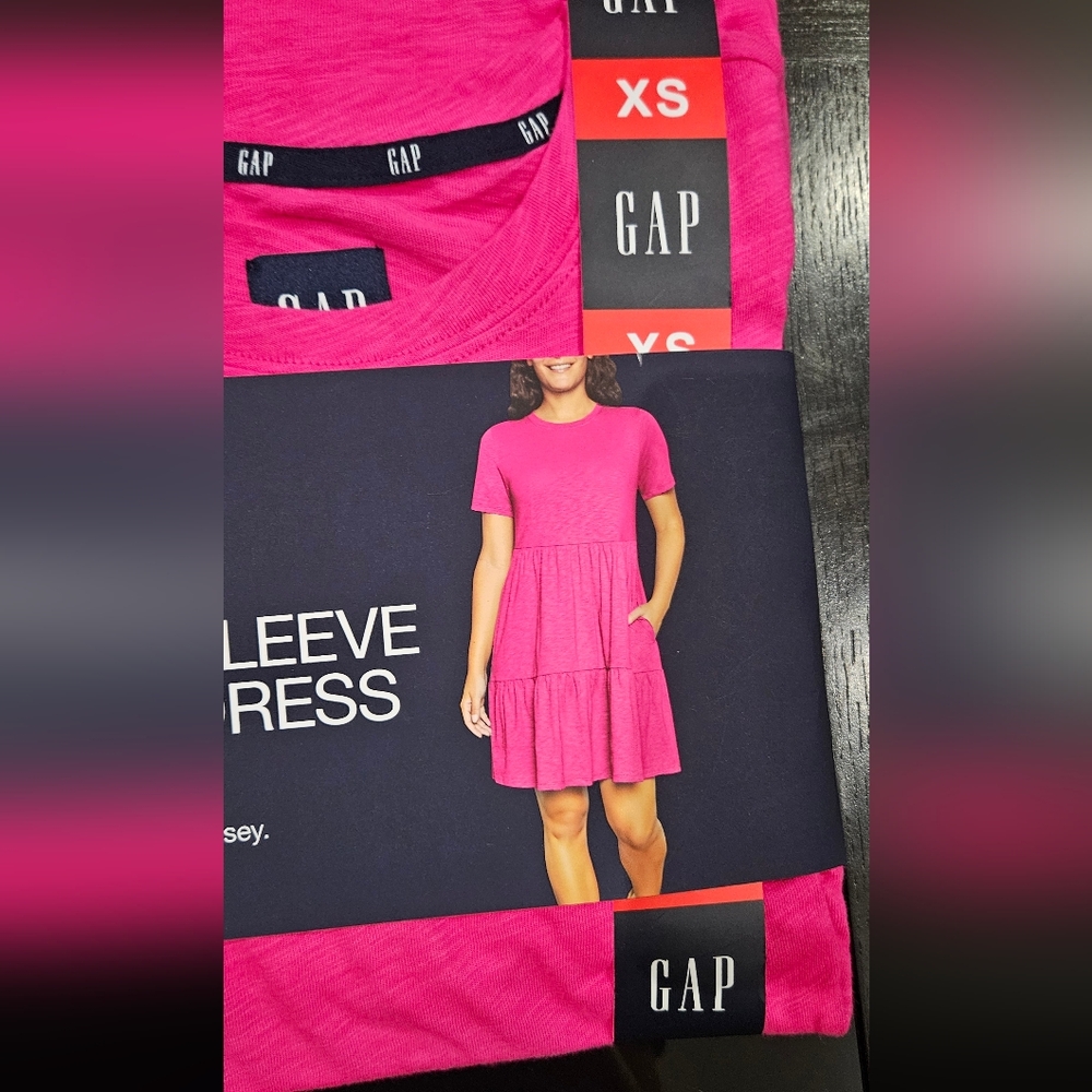 GAP Womens Short Sleeve Tiered Dress - Fuchsia Pink